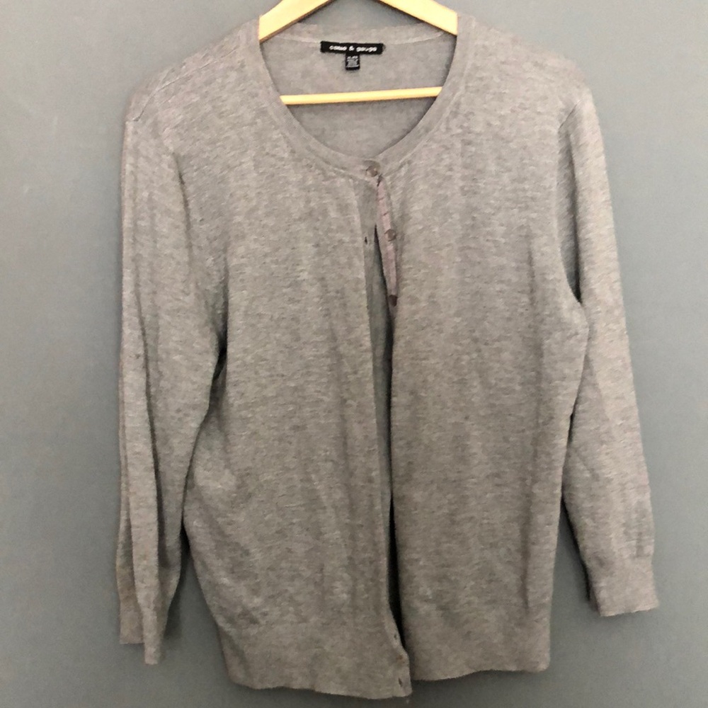 Gray cardigan size XL no faults